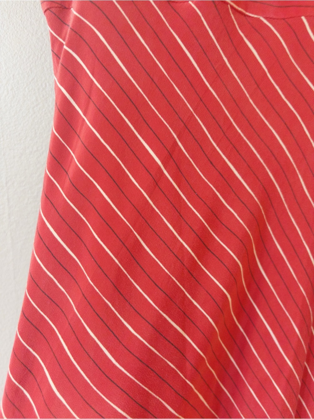 Boatneck red striped silk dress - Picture 2 of 7